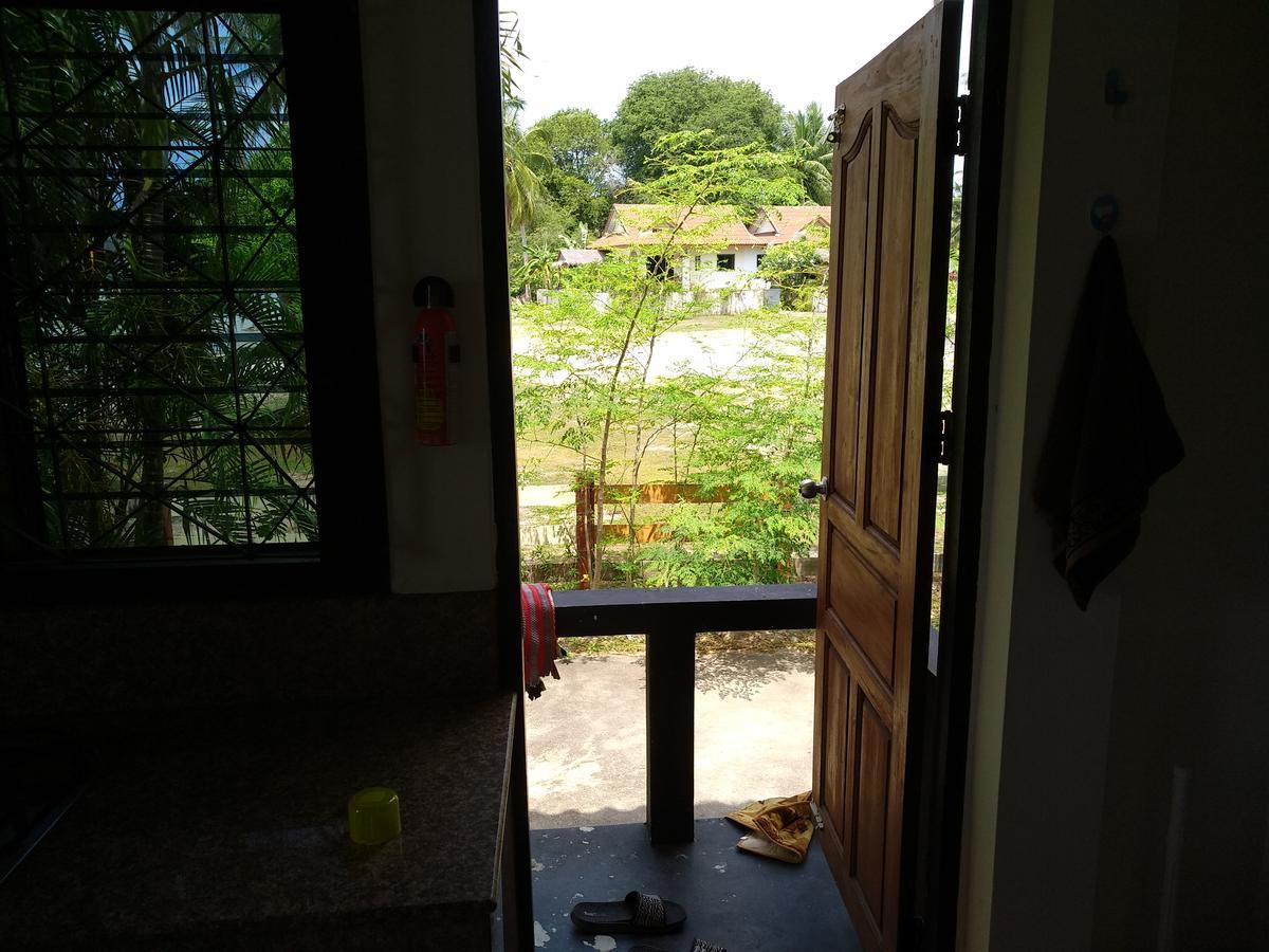 Right On The Beach House Villa Taling Ngam  Luaran gambar